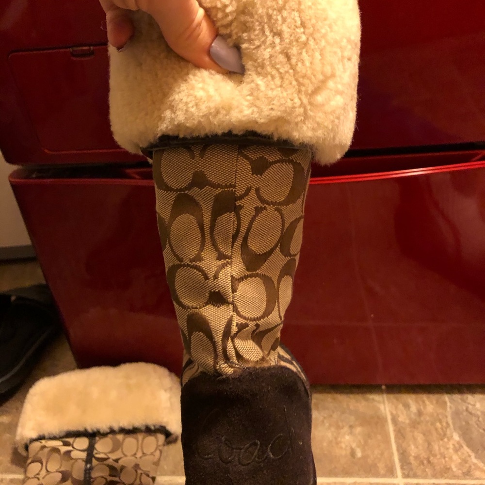 Coach fur boots - Picture 3 of 4